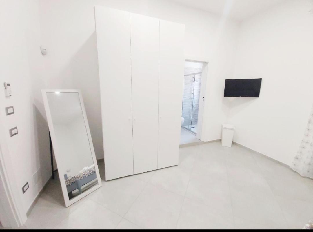 Dimora Asmara 11 15 Apartment Бриндизи Екстериор снимка